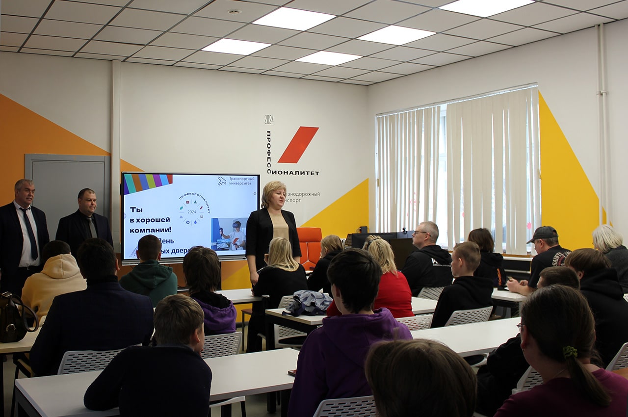 workshop-15-02-2025-min7F2D4A36-0EE0-93AC-16EB-8799B30A9EED image Воркшоп «ПроВЕРЬ» для родителей потенциальных абитуриентов МКТ