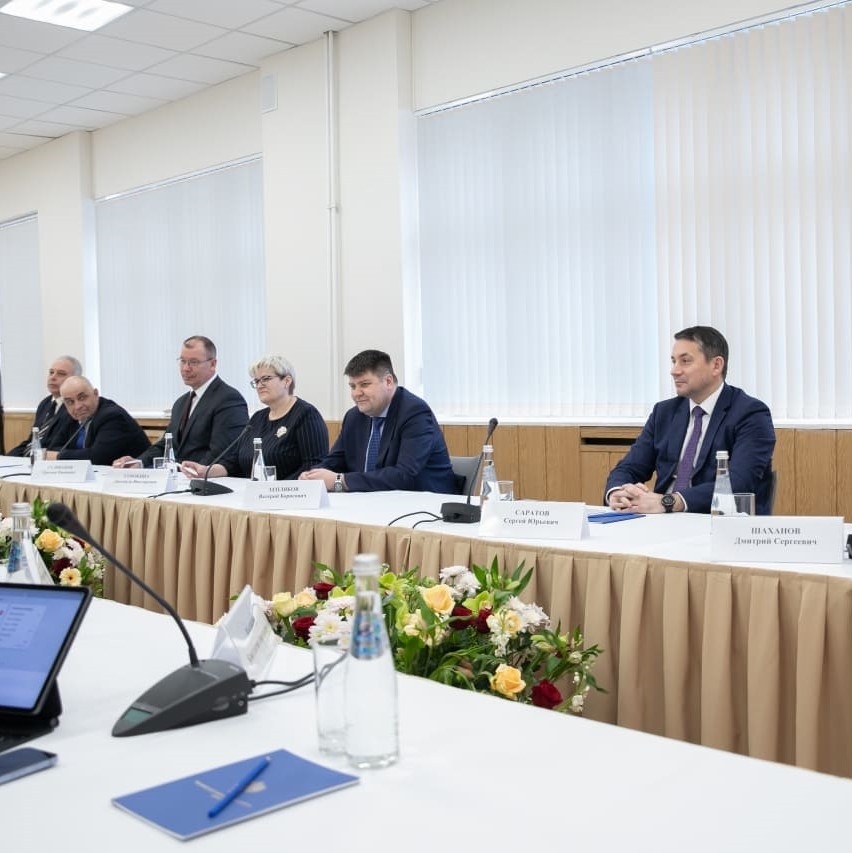 3.1 Колледж посетили заместитель министра транспорта Валентин Иванов и первый заместитель министра просвещения Александр Бугаев - MKGT.RU (v.2022-25)