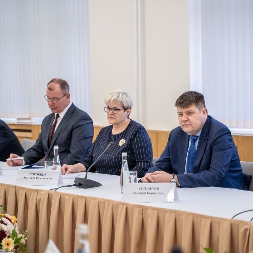 4.1 Колледж посетили заместитель министра транспорта Валентин Иванов и первый заместитель министра просвещения Александр Бугаев - MKGT.RU (v.2022-25)
