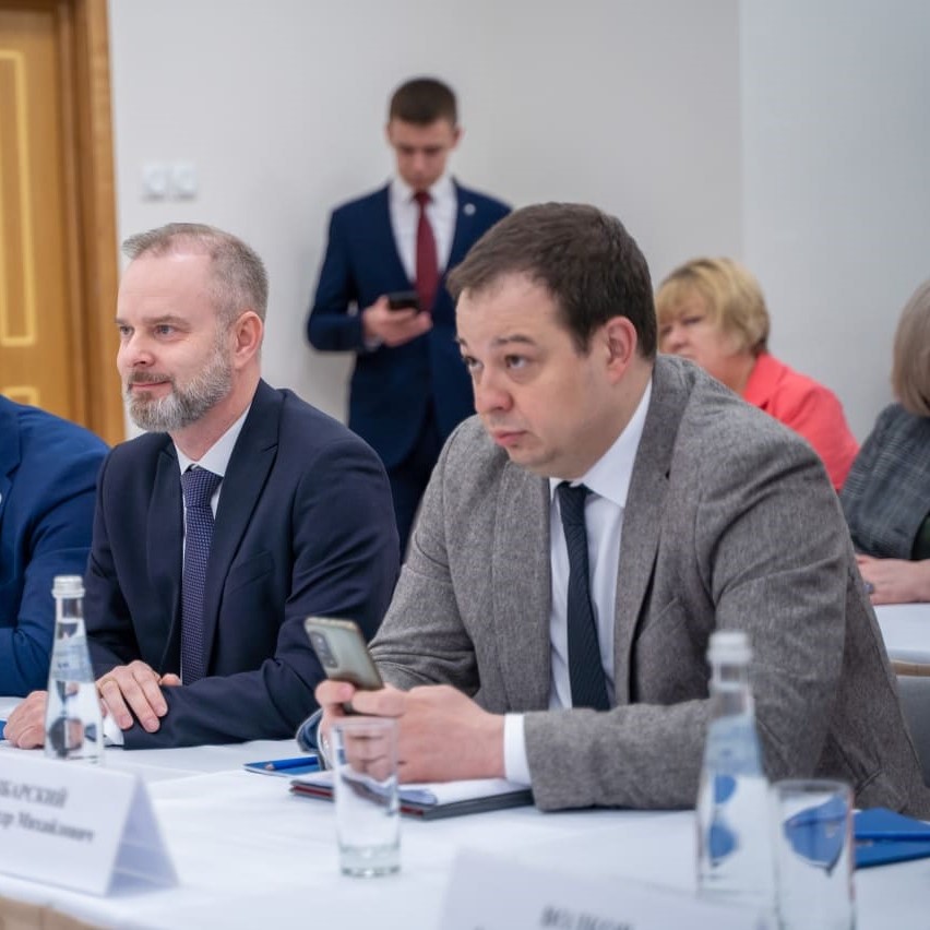 5.1 Колледж посетили заместитель министра транспорта Валентин Иванов и первый заместитель министра просвещения Александр Бугаев - MKGT.RU (v.2022-25)