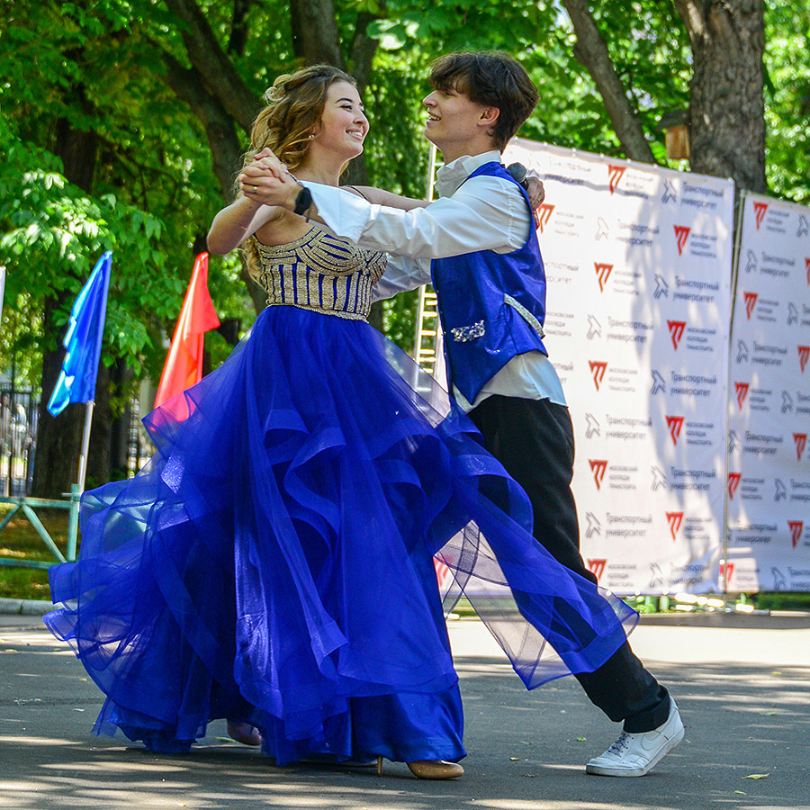 DSC_7274.1 В добрый путь, выпускники! - MKGT.RU (v.2022-25)