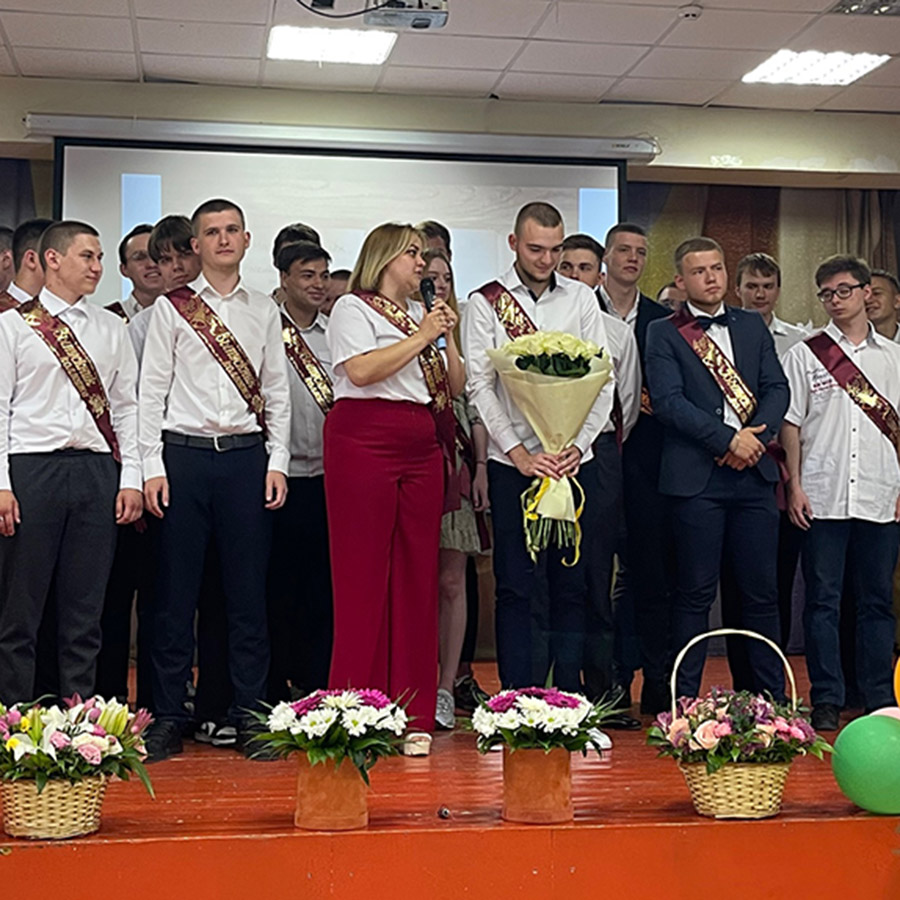 image-30-06-22-04-14-6.1 В добрый путь, выпускники! - MKGT.RU (v.2022-25)