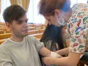 Одна порция донорской крови может спасти три жизни!