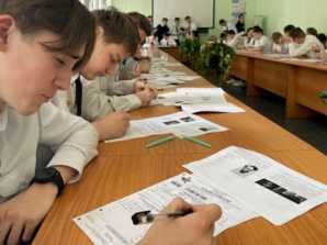 Диктант Победы написали в Московском колледжа транспорта